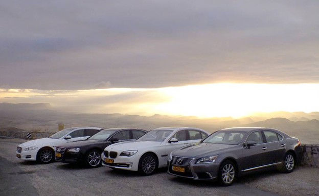 רכבי פאר - לקסוס LS ב.מ.וו סדרה 7 אודי A8 יגואר XJ