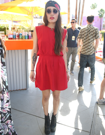 שמלה אדומה (צילום: Chelsea Lauren, GettyImages IL)