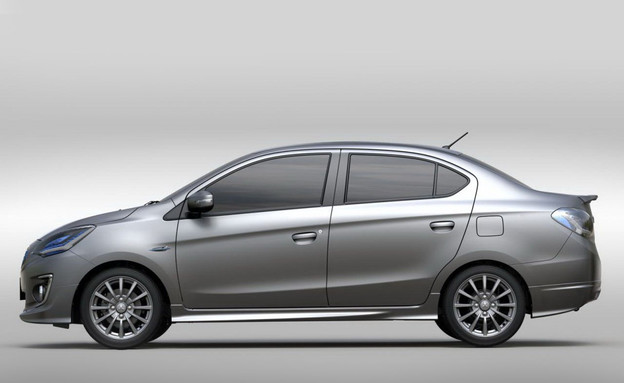 מיצובישי G4 סדאן מיצובישי G4 סדאן