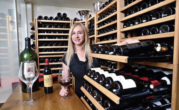 חדר משלי, חדר יינות