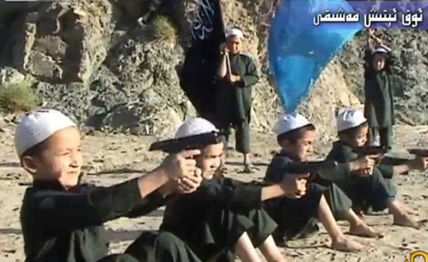 ילדי אל קאעידה (צילום: liveleak)