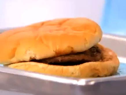 מודל 99', המבורגר בן אל-מוות (צילום: יוטיוב)