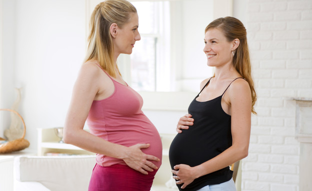 שתי נשים בהיריון- איבדתי חברה (צילום: Thinkstock)