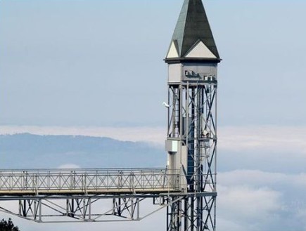 בעננים, המעלית החיצונית הגבוהה באירופה