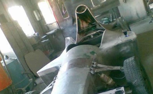 מכונית פורמולה 1 תוצרת בית