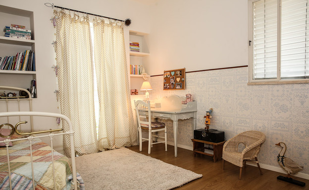 מירי דנקנר, חדר ילדים