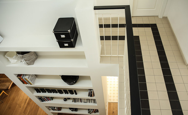 מירי דנקנר, ריצוף