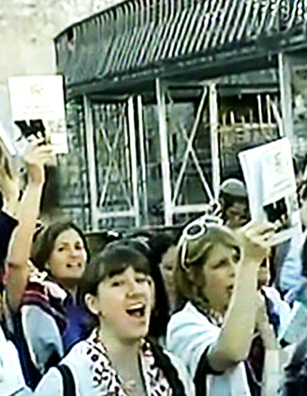 נשות הכותל מפגינות (צילום: חדשות 2)