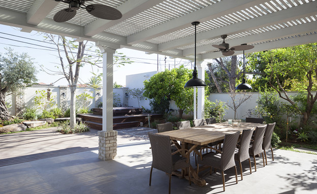 בית שרון ויזר, פטיו בית שרון ויזר, פטיו