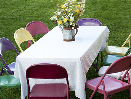www.bloominghomeשדרוג גינה כיסאות בצבעstead (2) (צילום: www.bloominghomestead)