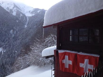 בית נופש, שוויץ צילום chalet Heidiחוץ שלג (צילום: chalet Heidi)