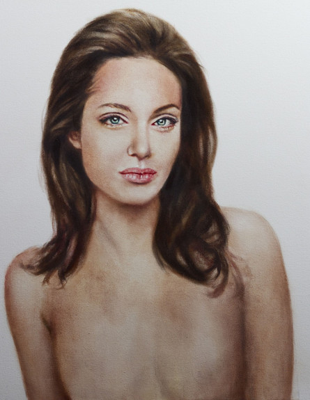 ציור של אנג'לינה ג'ולי ללא שדיים (צילום: Splashnews, splash news)
