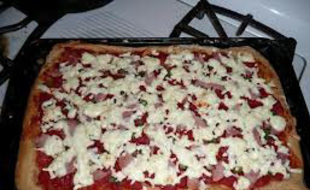 פיצה ביתית, ארז