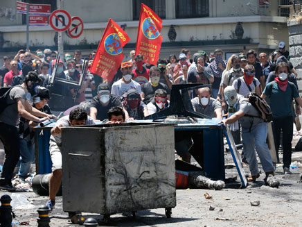 ההפגנות נמשכות, טורקיה (צילום: רויטרס)