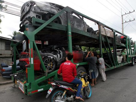 שריפה מכוניות ספורט תאילנד