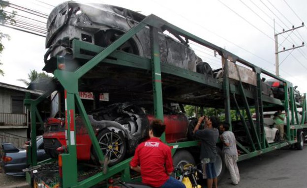 שריפה מכוניות ספורט תאילנד