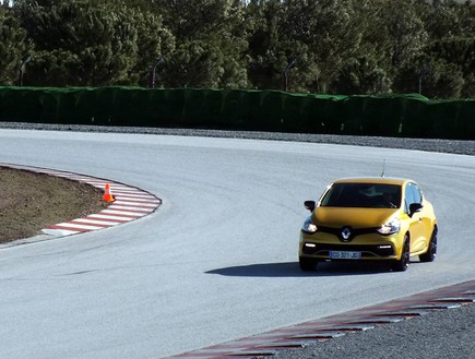 רנו קליאו RS