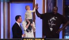 שאקיל אוניל נגד בן שנתיים (צילום: youtube.com)