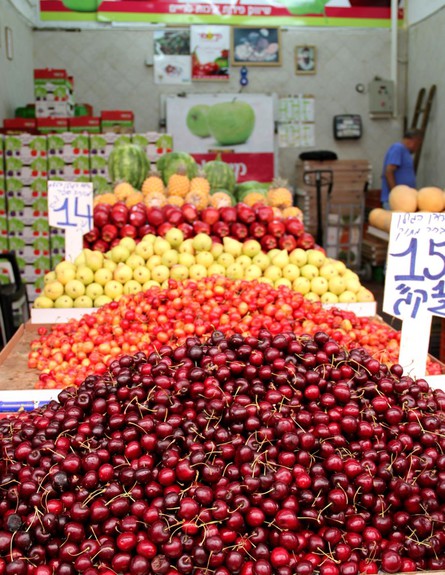 דובדבנים בשוק (צילום: עידית נרקיס כ