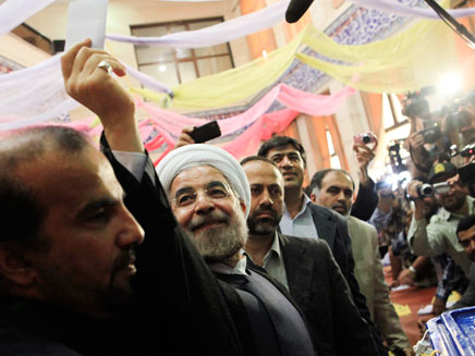 חסן רוחאני בחירות באירן (צילום: חדשות 2)