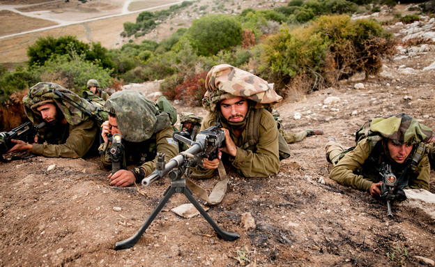 שבוע מלחמה בחטיבת הצנחנים (צילום: דובר צה"ל)