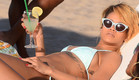 ריהאנה בביקיני (צילום: Splash News, Splash news)