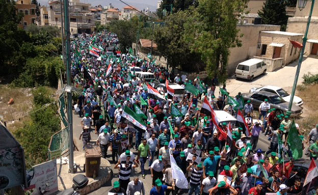 כ-5,000 מפגינים הגיעו. כפר קנא, היום (צילום: פוראת נסאר, חדשות 2)