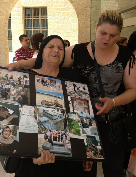 קרובי ההרוגים: "עונש קל מדי" (צילום: רוני מרדכי)