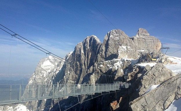 הגשר, גשר באוסטריה