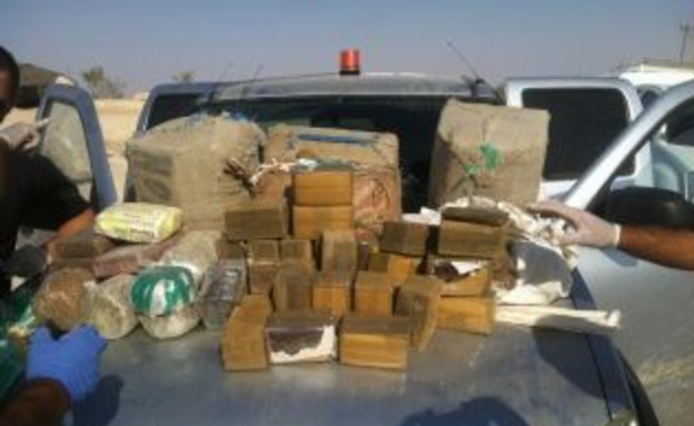 הסמים שנתפסו בגבול עזה (צילום: משטרת מרחב הנגב)