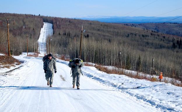 בסיס חיר באלסקה (צילום: צבא ארצות הברית)
