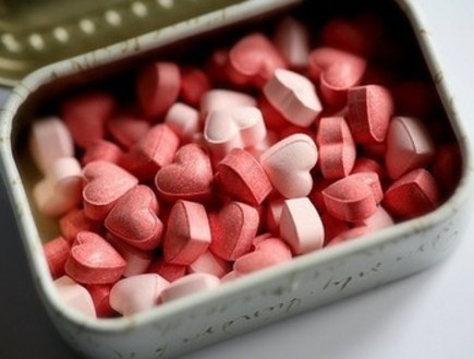 גלריית לבבות - סוכריות לב (צילום: www.tumblr.com)