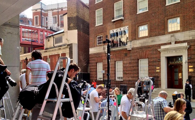 התרגשות שיא. העיתונאים בבריטניה, היום