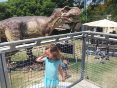 תערוכת הדינוזאורים בגן המדע