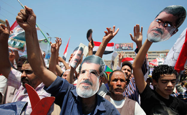 ההפגנות במצרים, אתמול (צילום: רויטרס)