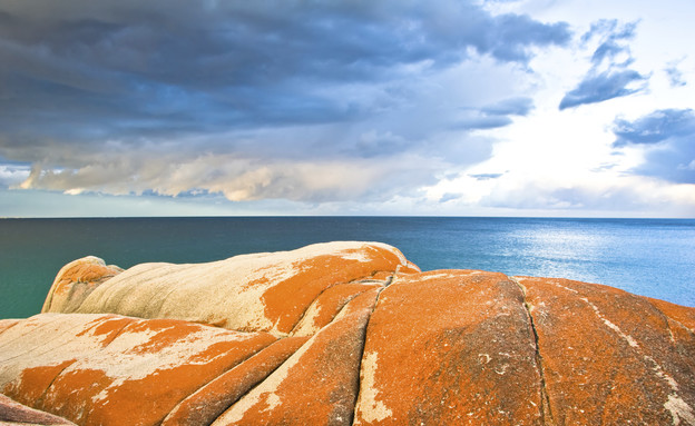 אבנים, חוף טזמניה, קרדיט אימג'בנק (צילום: אימג'בנק / Thinkstock)