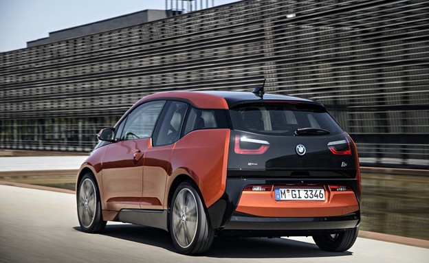 ב.מ.וו i3 חשמלית