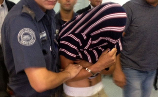 האב בהארכת מעצרו, היום (צילום: פוראת נאסר, חדשות 2)
