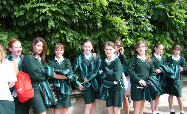 תלבושת אחידה, ירוק (צילום: en.wikipedia.org)