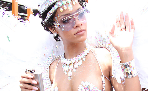 ריהאנה בברבדוס (צילום: PRIMADONNA/GEMAIRA/Splash News, Splash news)