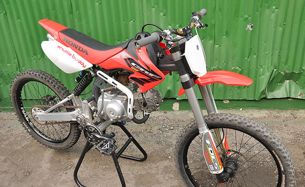 הכלאה בין אופנוע לאופניים