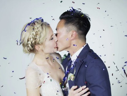 זוג מתחתן - אלי וקוונג (צילום: vimeo, צילום מסך)