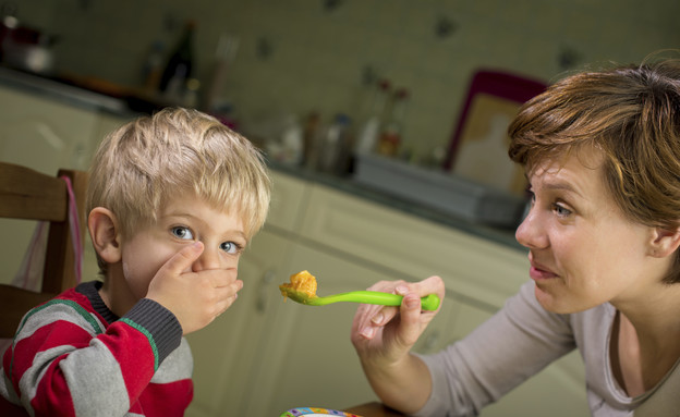 ילד מסרב לאכול (צילום: אימג'בנק / Thinkstock)
