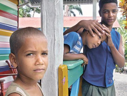 ילדים, הרפובליקה הדומיניקנית, צילום עדי אדר (צילום: עדי אדר)