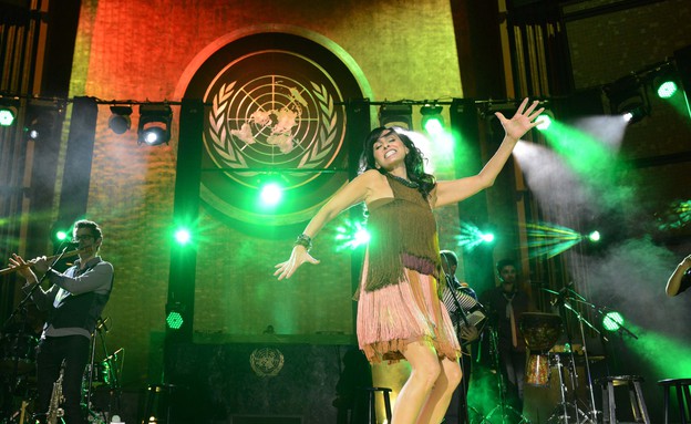 ריטה בהופעה באו"ם (צילום: שחר עזרן)