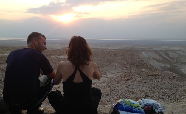 רוכבים אל הזריחה של השנה החדשה