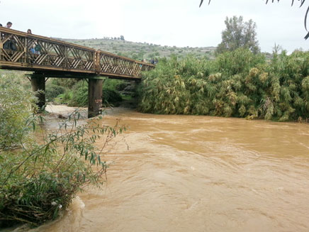 הכינו מטענים לפיצוץ גשרי הירדן (צילום: גלי שפס)