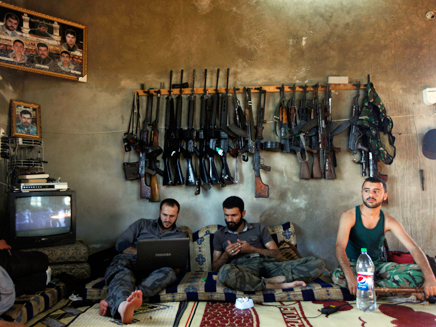 המורדים הסורים: לא מרוצים מהמהלך (צילום: AP)