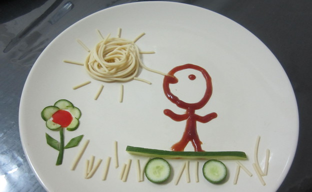 ארוחת קטשופ, לאה