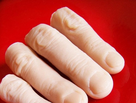 חמישייה 16.09, אצבעות אדם www.etsy (צילום: www.etsy.com)